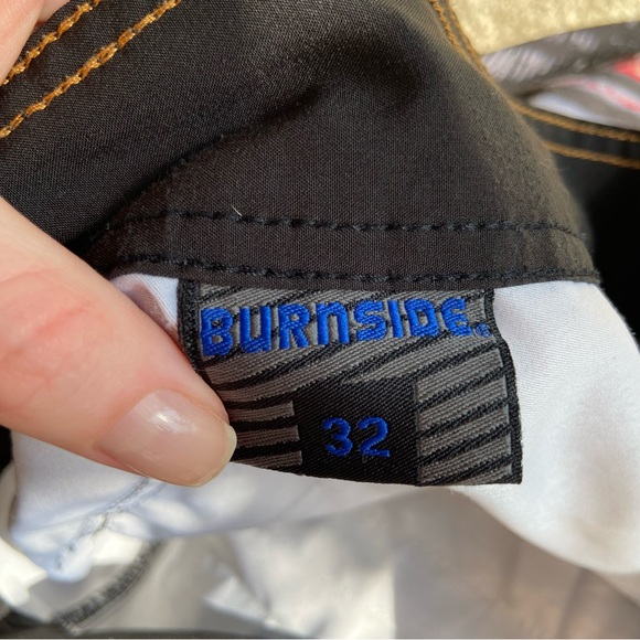 Burnside Men’s Board Shorts Tropical Print - Picture 6 of 6